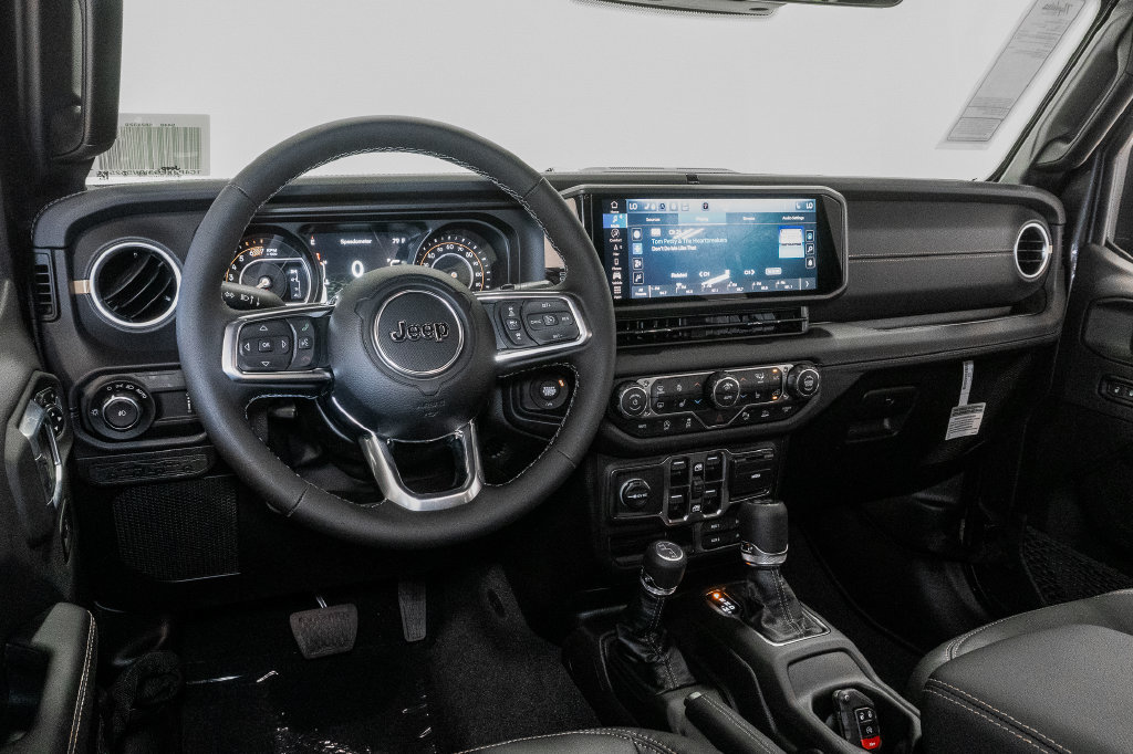New 2027 Jeep Wrangler Unlimited Sahara AWD/4WD image 7
