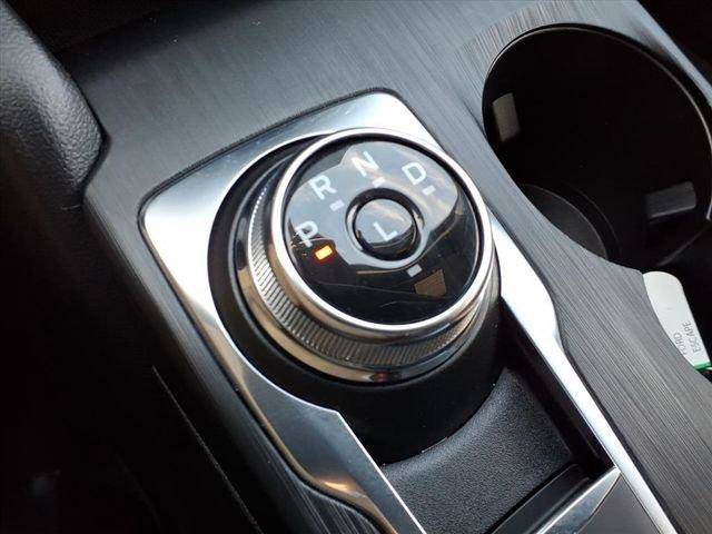 Used 2025 Ford Escape ST-Line w/ Tech Pack #1 image 15