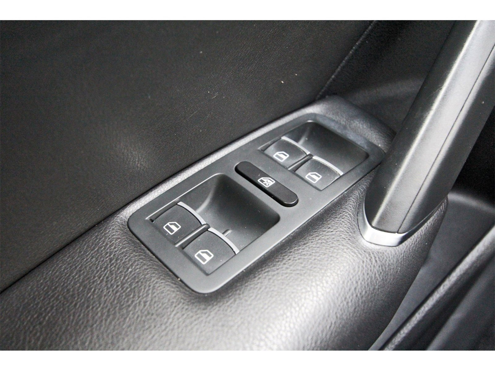 Used 2016 Volkswagen Passat 1.8T SE image 20