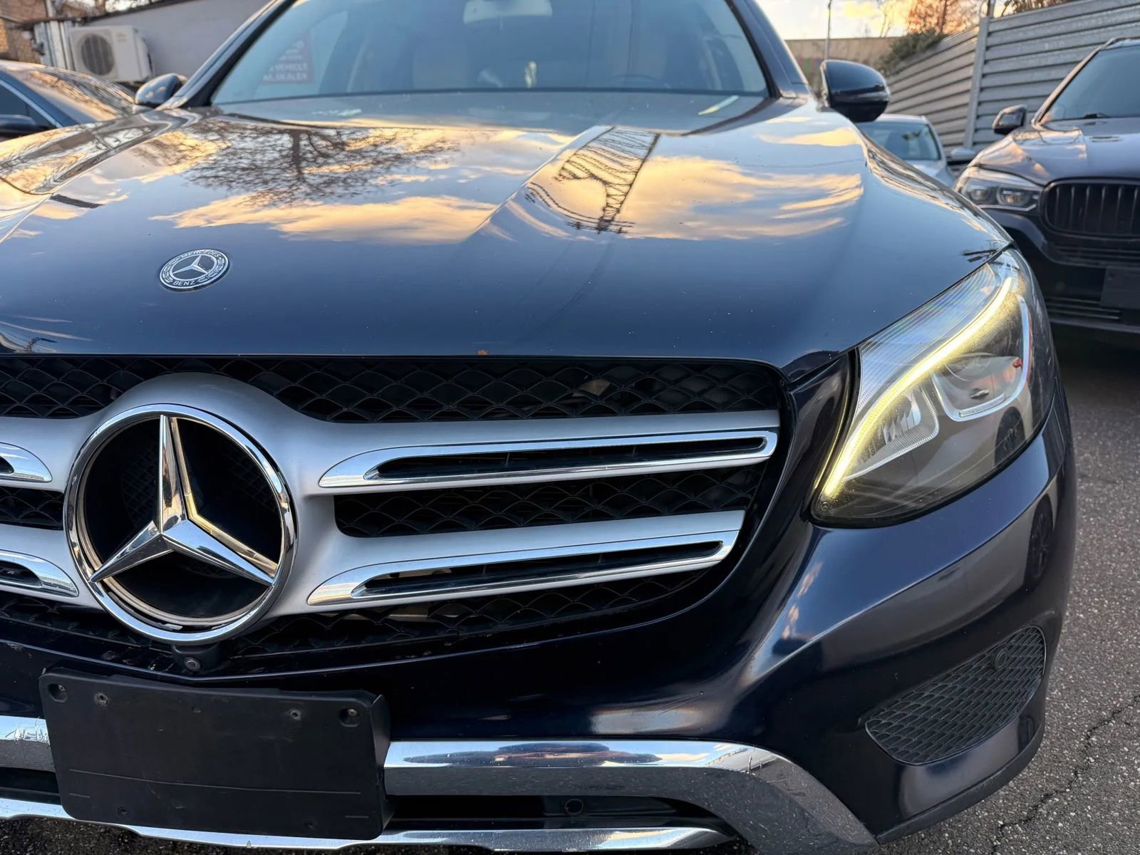 Used 2019 Mercedes-Benz GLC 300 4MATIC w/ Multimedia Package image 35