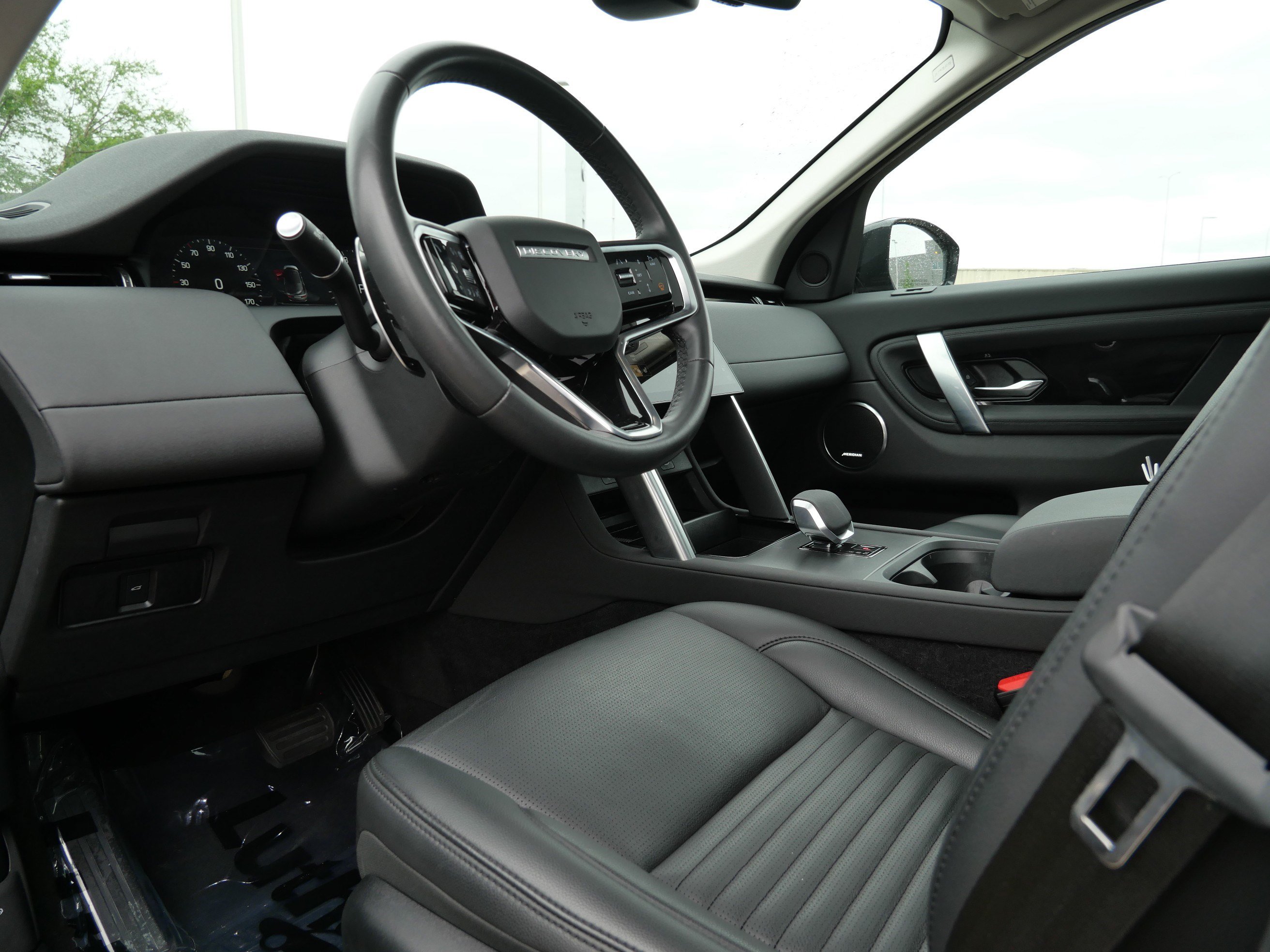 Used 2024 Land Rover Discovery Sport S AWD/4WD image 12
