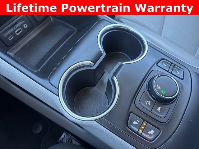 Used 2024 GMC Terrain SLT image 5