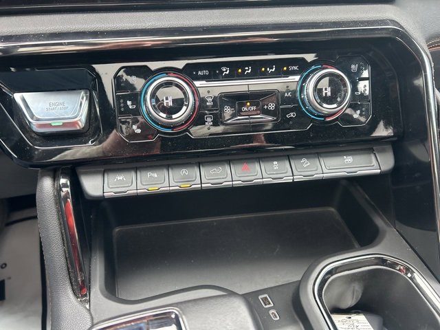 Used 2022 GMC Sierra 1500 AT4 w/ AT4 Premium Package image 23