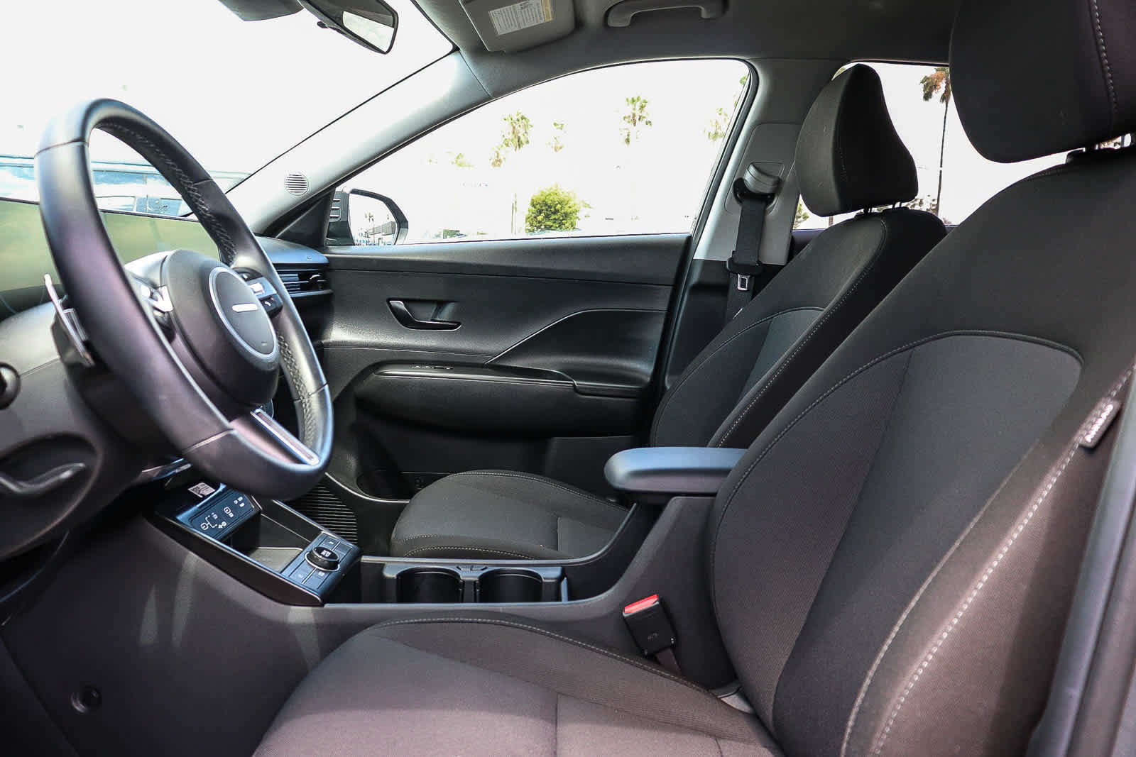 Used 2024 Hyundai Kona SEL FWD image 24
