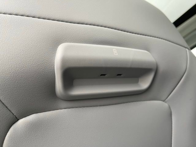 New 2026 Ford Expedition Max Platinum image 21