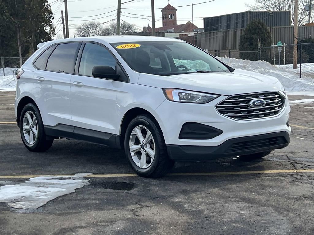 Used 2022 Ford Edge SE w/ Cargo Accessory Package image 7