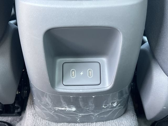 Certified 2025 Hyundai Elantra SEL FWD image 43