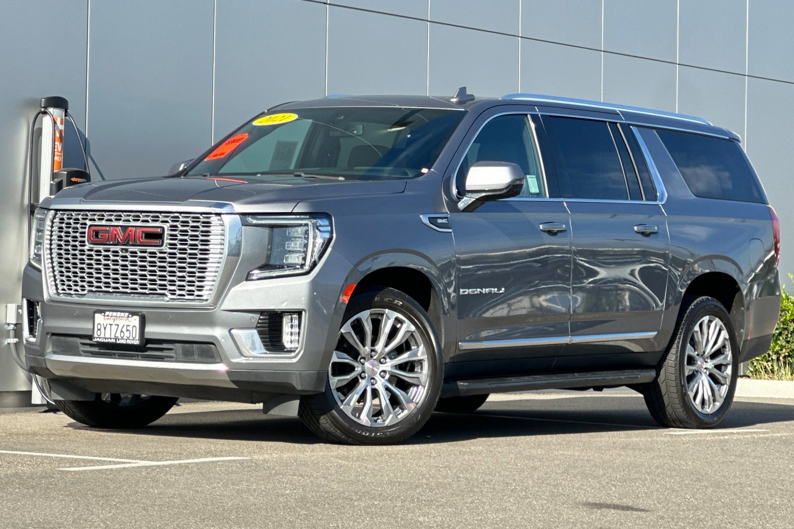 Used 2021 GMC Yukon XL Denali w/ LPO, Illumination Package