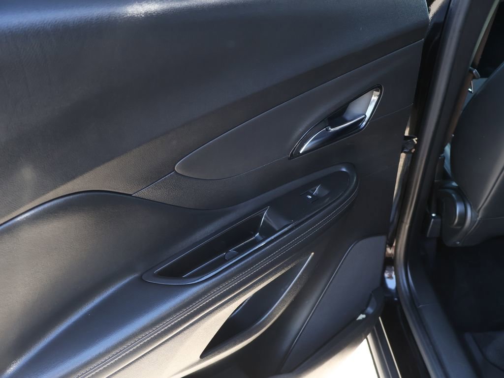 Used 2018 Buick Encore Preferred FWD image 10