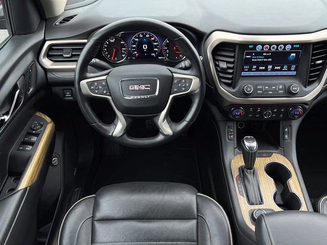 Used 2018 GMC Acadia Denali w/ Technology Package AWD/4WD image 12
