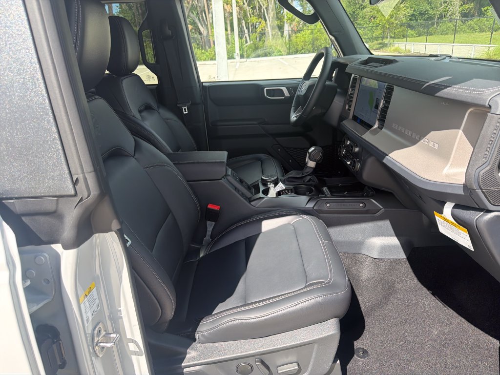 New 2026 Ford Bronco Outer Banks AWD/4WD image 27