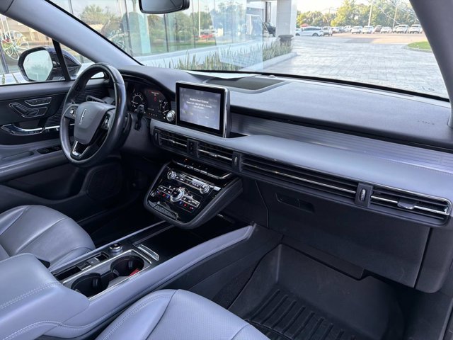 Certified 2021 Lincoln Corsair FWD w/ Equipment Group 101A image 22