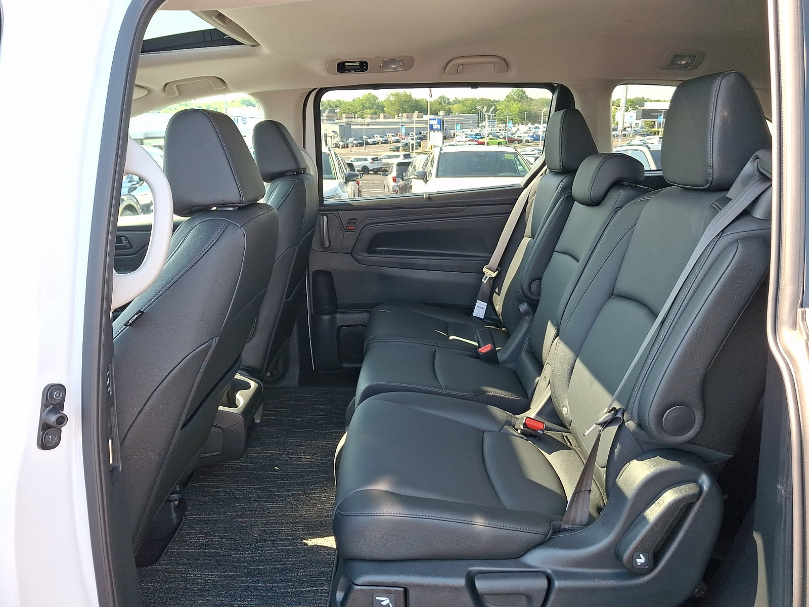 New 2026 Honda Odyssey EX-L image 5