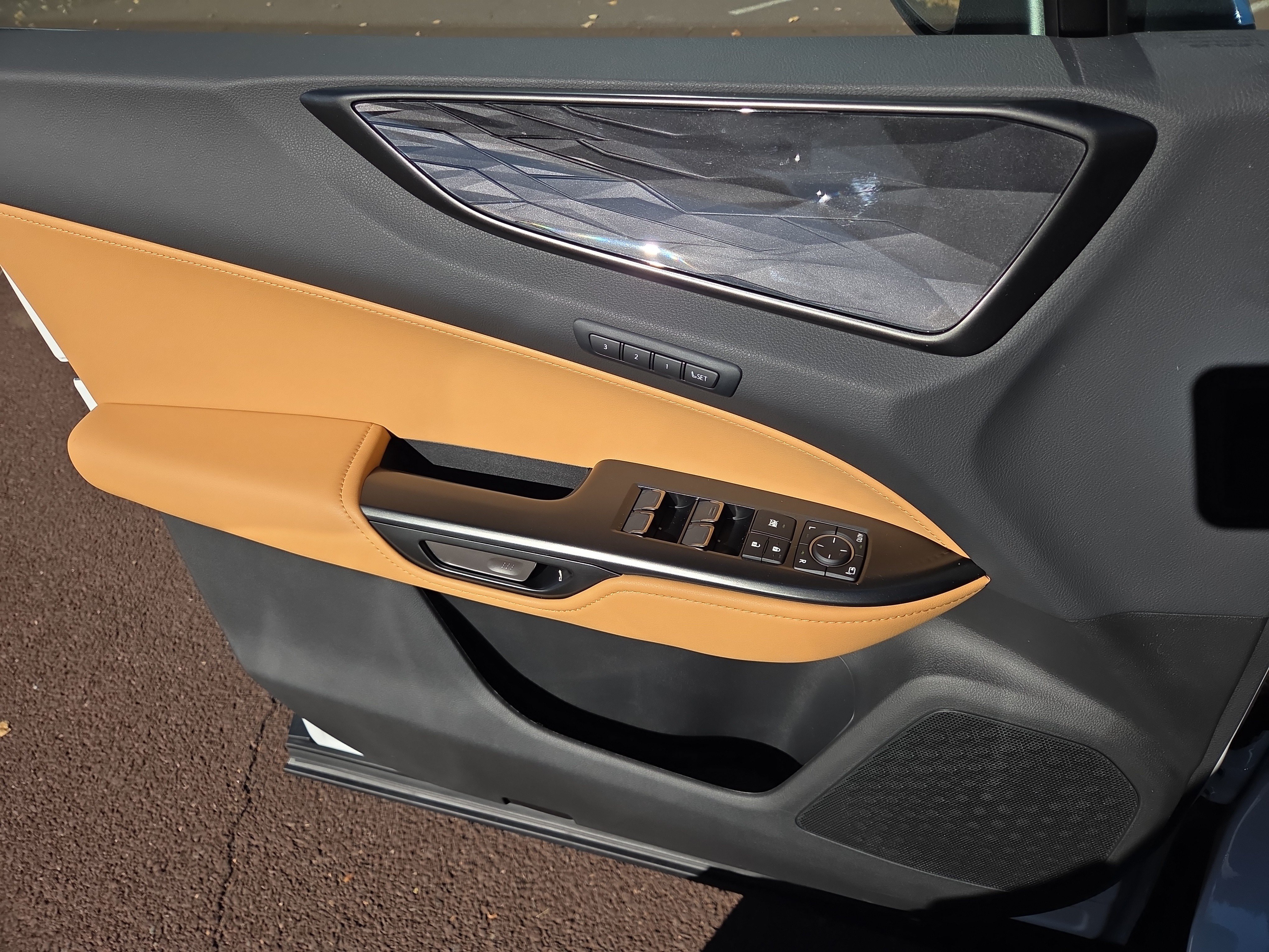 New 2026 Lexus NX 350 AWD w/ Accessory Package (2T) image 8