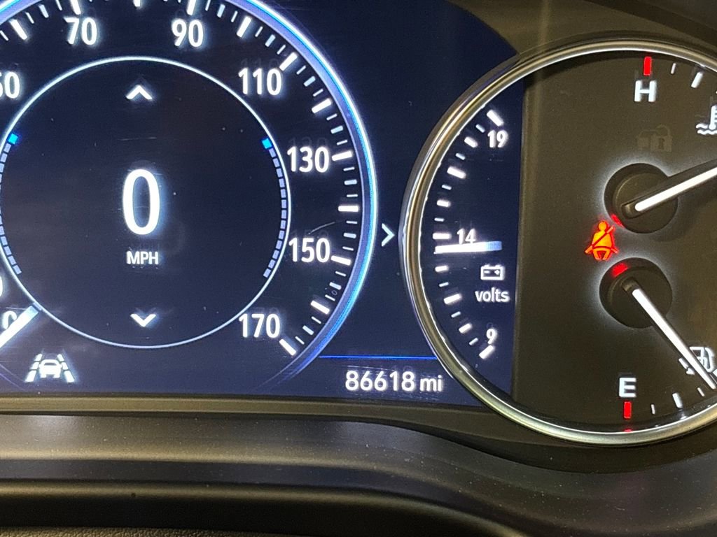 Certified 2022 Buick Enclave Avenir w/ Avenir Technology Package image 38