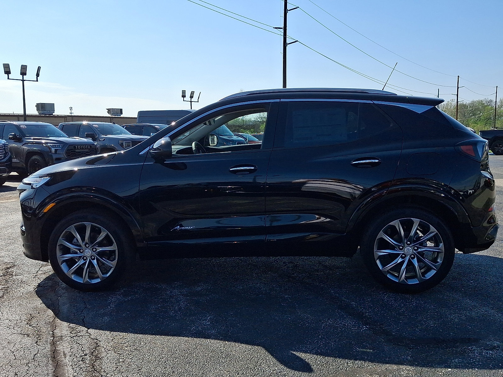 New 2026 Buick Encore GX Avenir w/ Avenir Technology Package AWD/4WD image 5