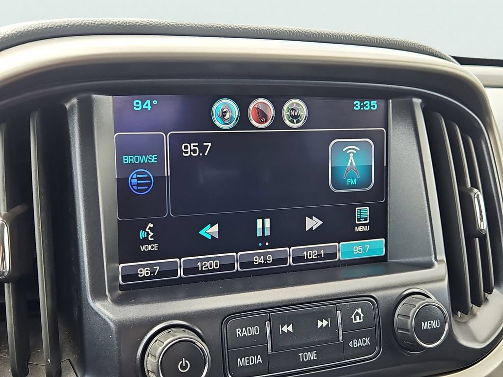 Used 2015 Chevrolet Colorado Z71 AWD/4WD image 26