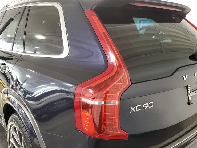 Used 2019 Volvo XC90 T6 Momentum w/ Protection Package Premier AWD/4WD image 39