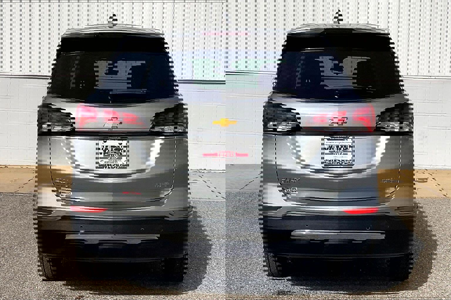 Used 2023 Chevrolet Equinox LT w/ Driver Convenience Package image 5