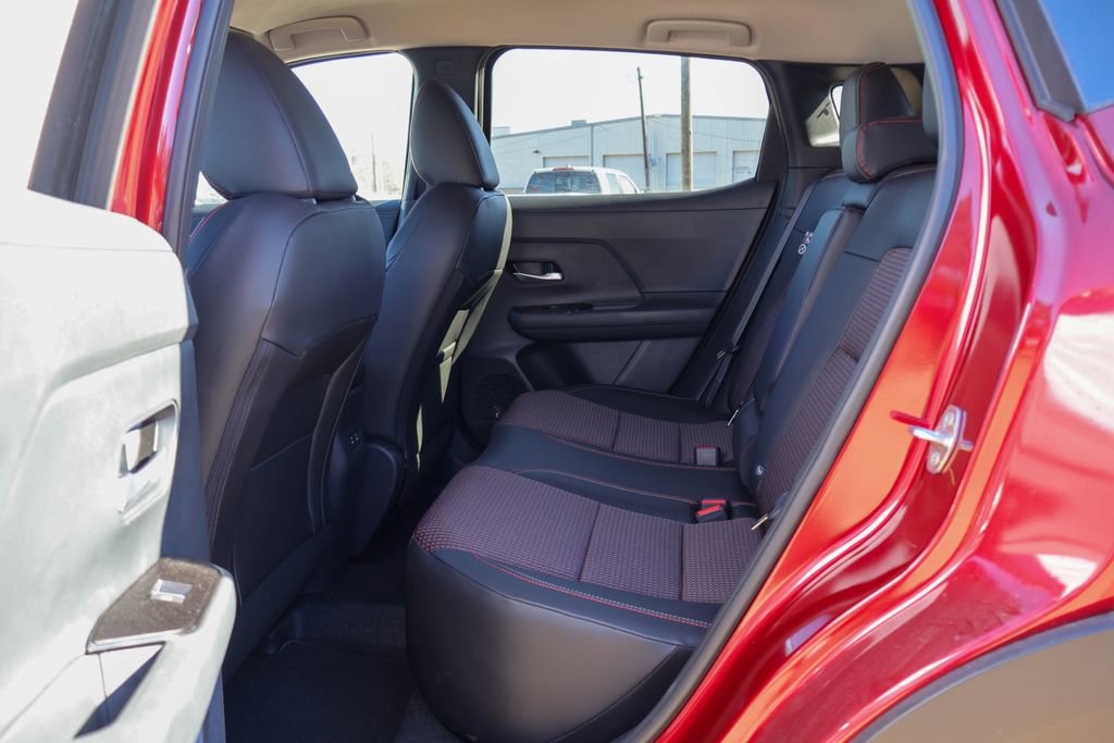 New 2026 Nissan Kicks SR image 8