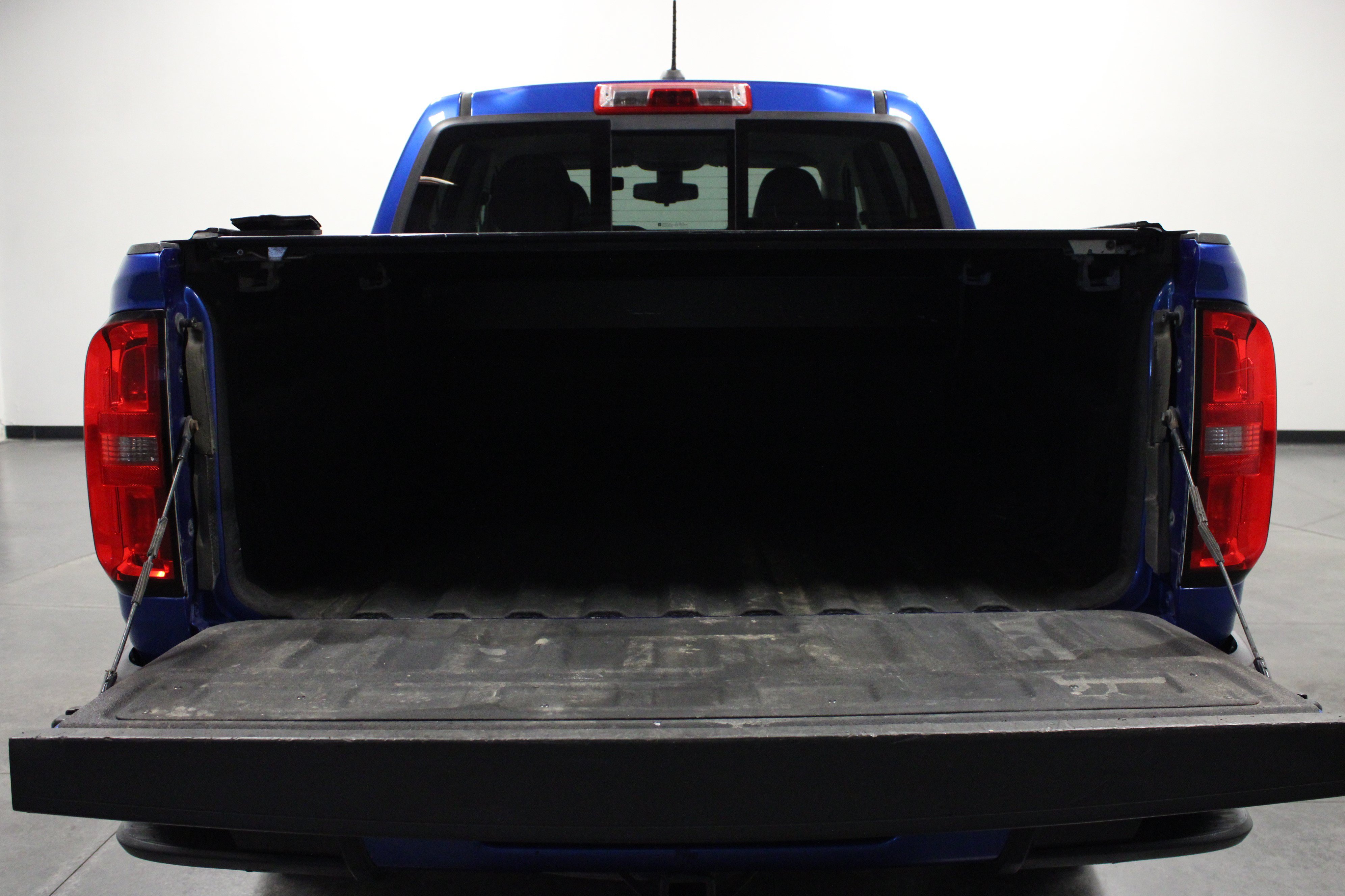 Used 2018 Chevrolet Colorado LT w/ LT Convenience Package AWD/4WD image 14
