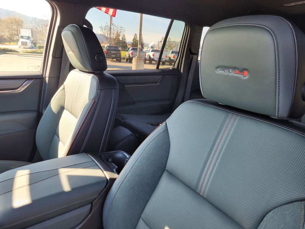 New 2026 GMC Acadia AT4 image 13