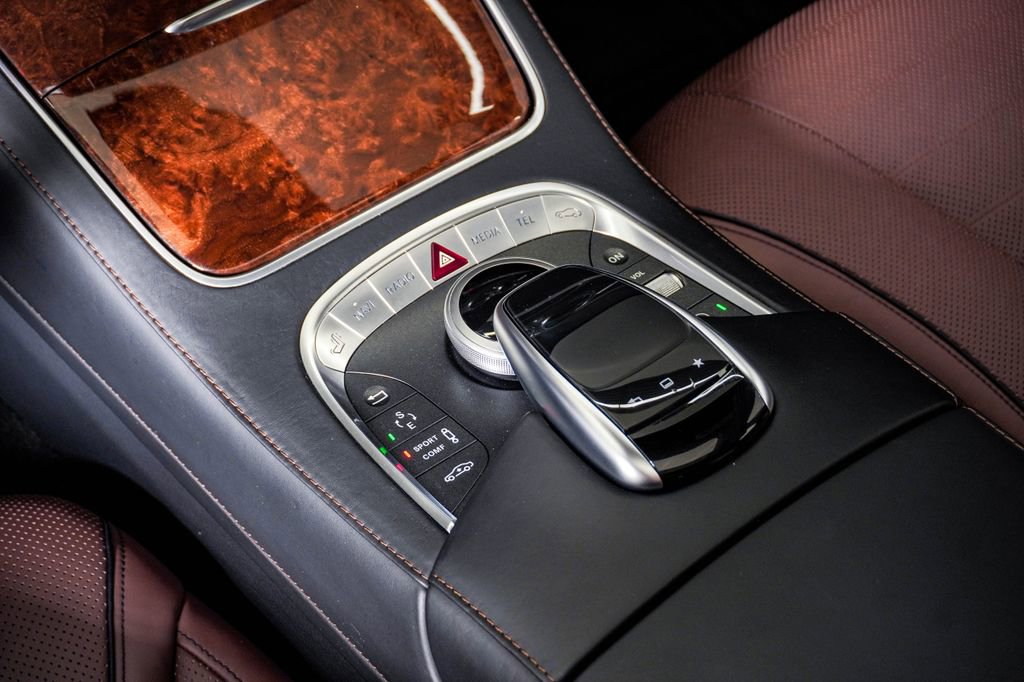 Used 2016 Mercedes-Benz S 550 4MATIC Sedan image 25