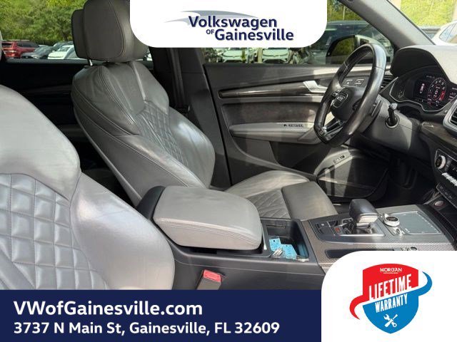 Used 2018 Audi SQ5 Prestige w/ Prestige Package AWD/4WD image 9