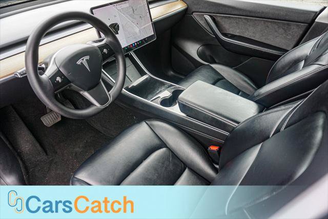 Used 2021 Tesla Model Y Long Range AWD/4WD image 17
