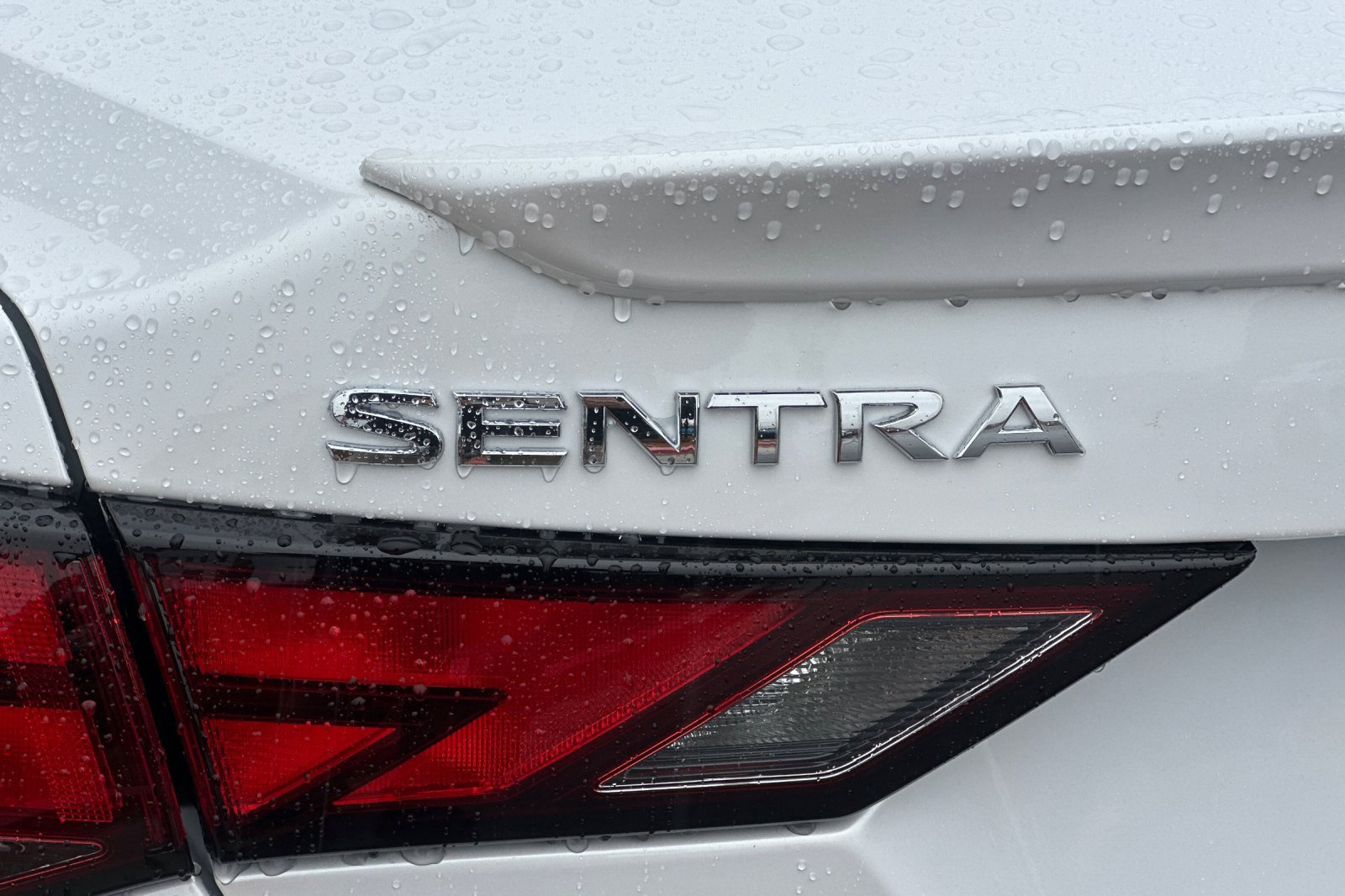 New 2025 Nissan Sentra SR image 31