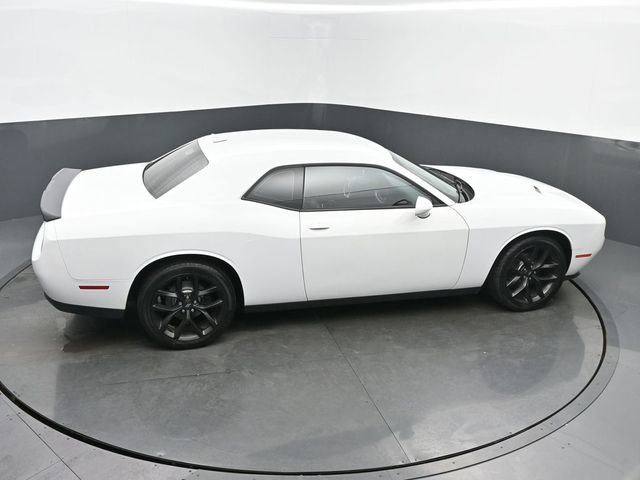 Used 2021 Dodge Challenger SXT w/ Blacktop Package image 41
