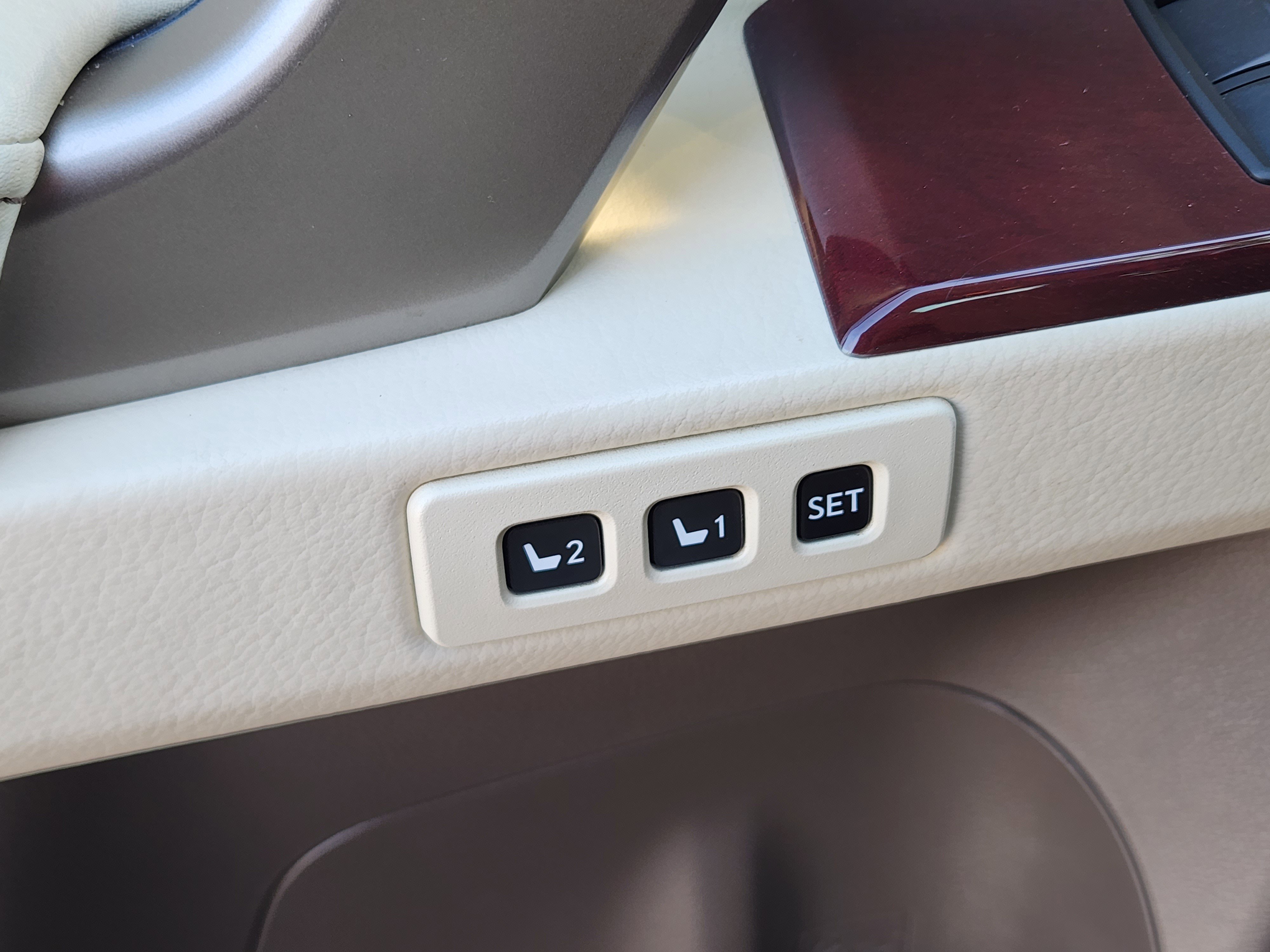 Used 2019 Lexus GX 460 Luxury AWD/4WD image 29