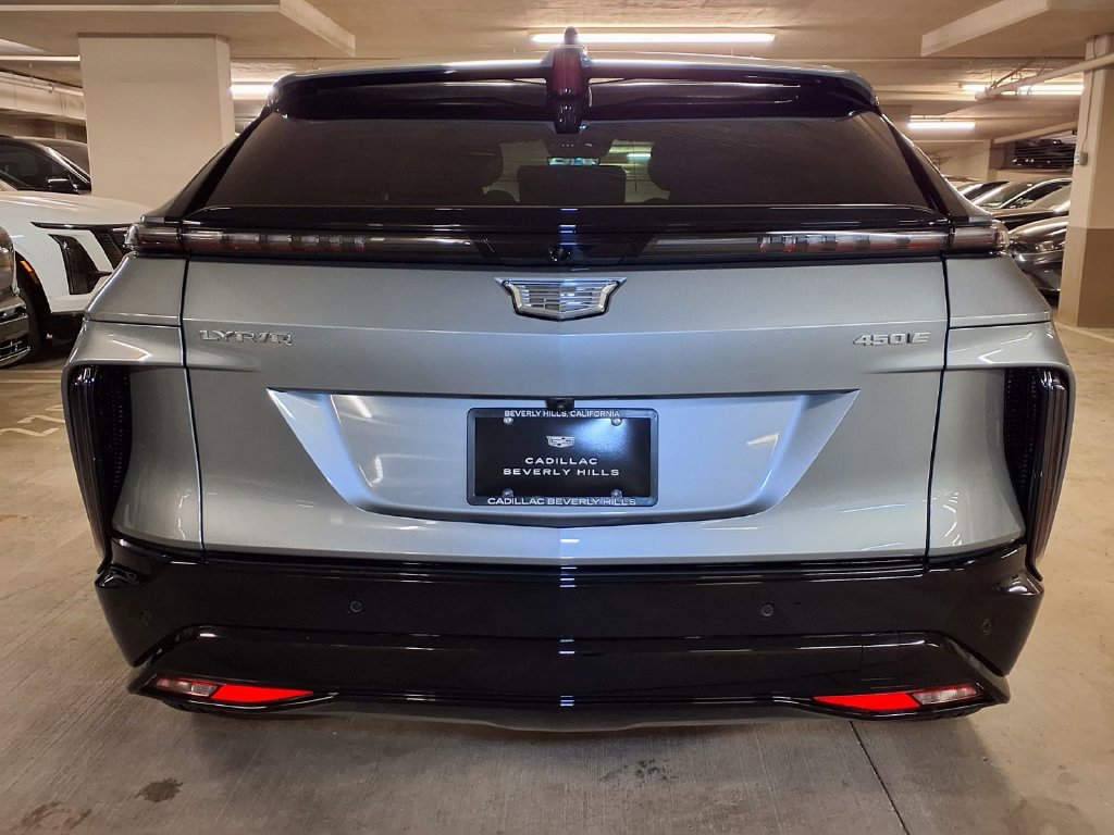 New 2026 Cadillac Lyriq Signature Sport w/ Nappa Leather Package RWD image 9