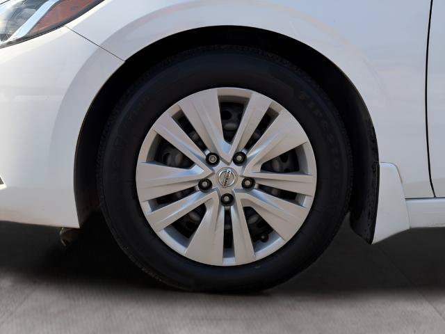 Certified 2023 Nissan Sentra S FWD image 11