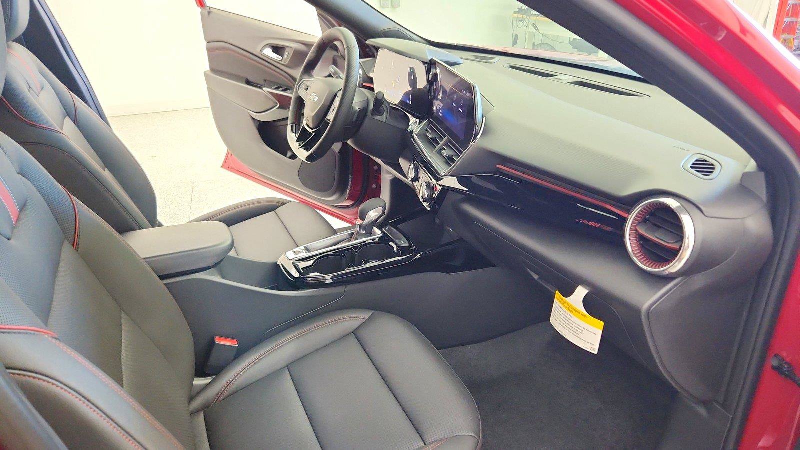 New 2026 Chevrolet Trax RS w/ Driver Confidence Package FWD image 47