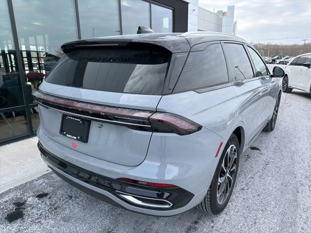 New 2026 Lincoln Nautilus Reserve image 3