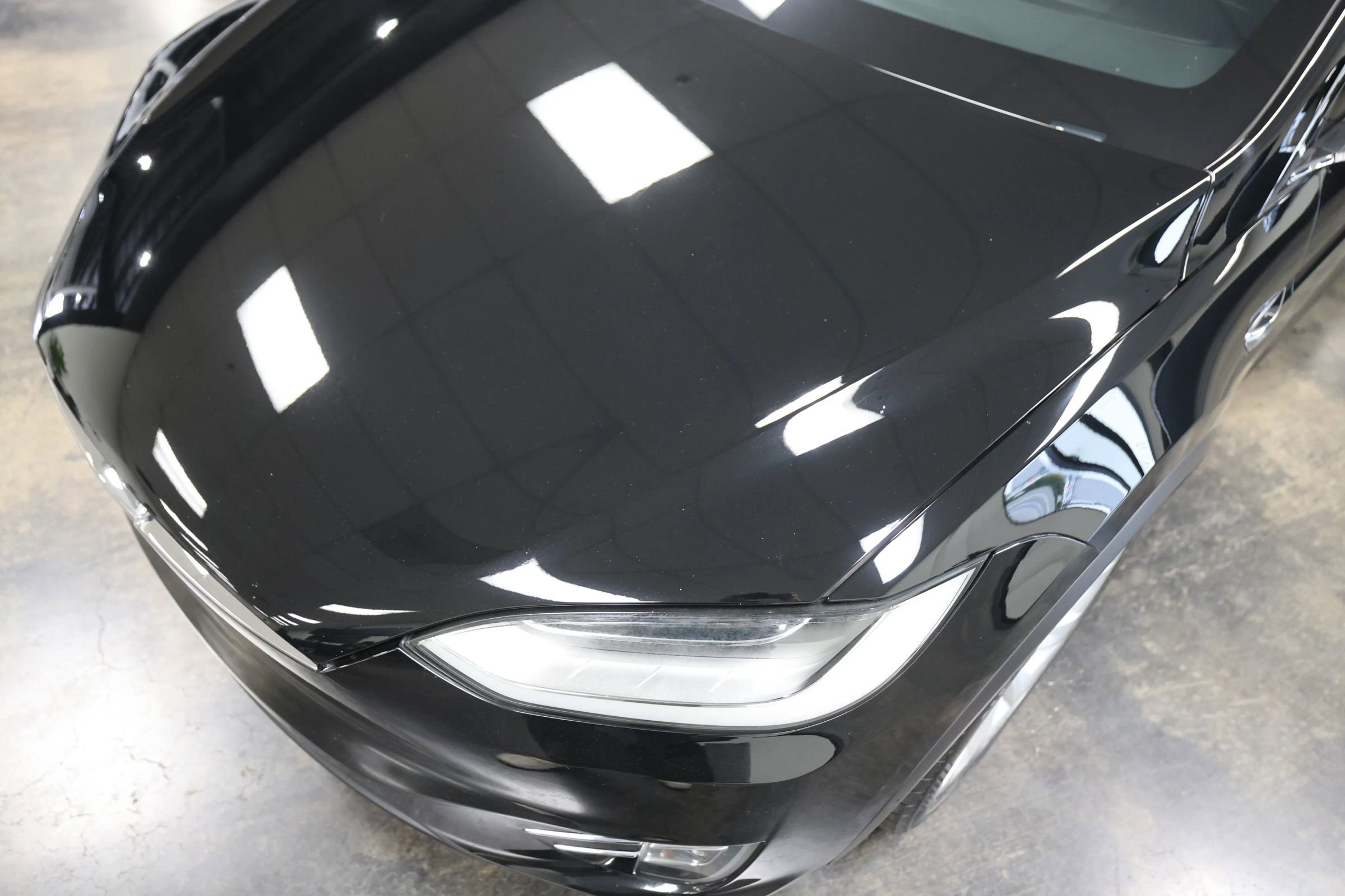 Used 2018 Tesla Model X 75D image 13