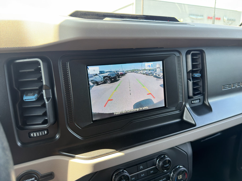 Used 2023 Ford Bronco Wildtrak AWD/4WD image 15