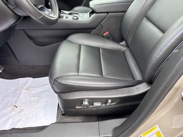 Used 2024 Cadillac XT4 Sport w/ Active Safety Package image 12