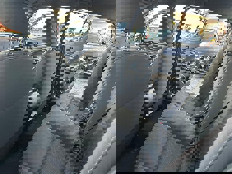 Used 2025 Nissan Altima 2.5 S image 25