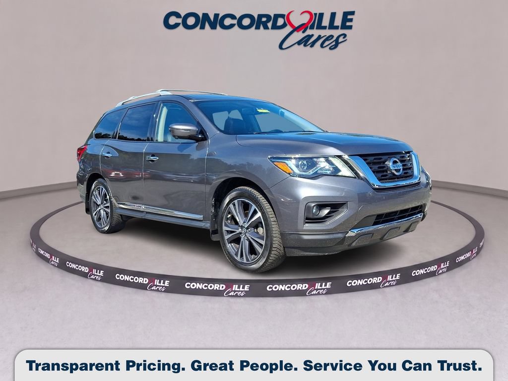 Used 2018 Nissan Pathfinder Platinum AWD/4WD image 1