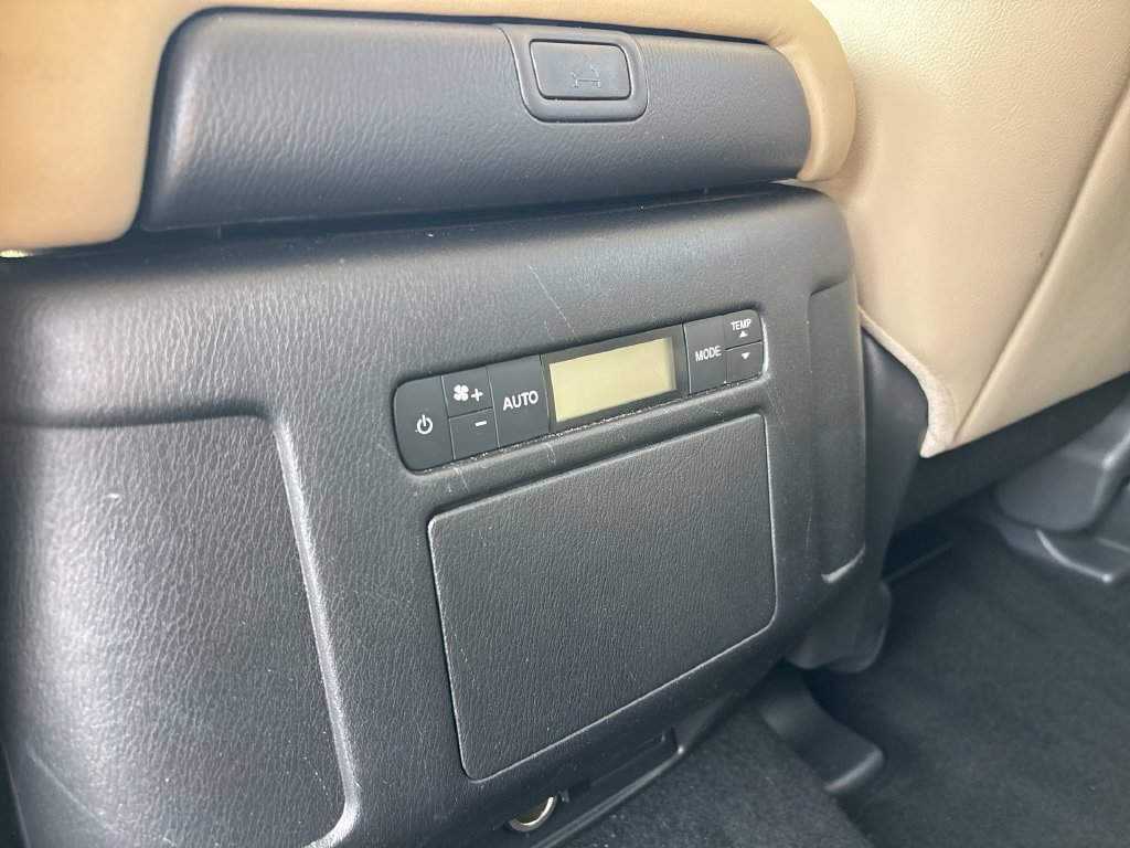 Certified 2024 Nissan Armada SL w/ Captain's Chairs Package AWD/4WD image 20