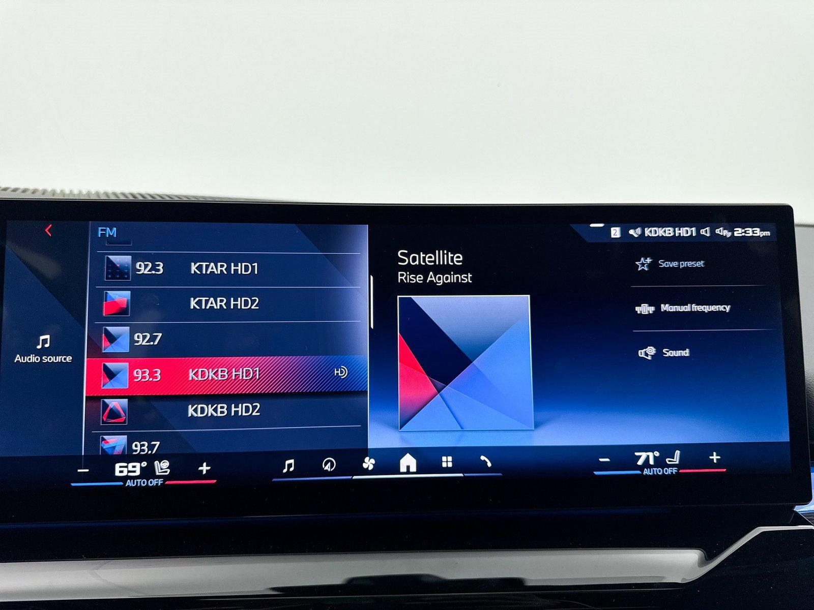 Used 2024 BMW i5 M60 w/ Premium Package image 29