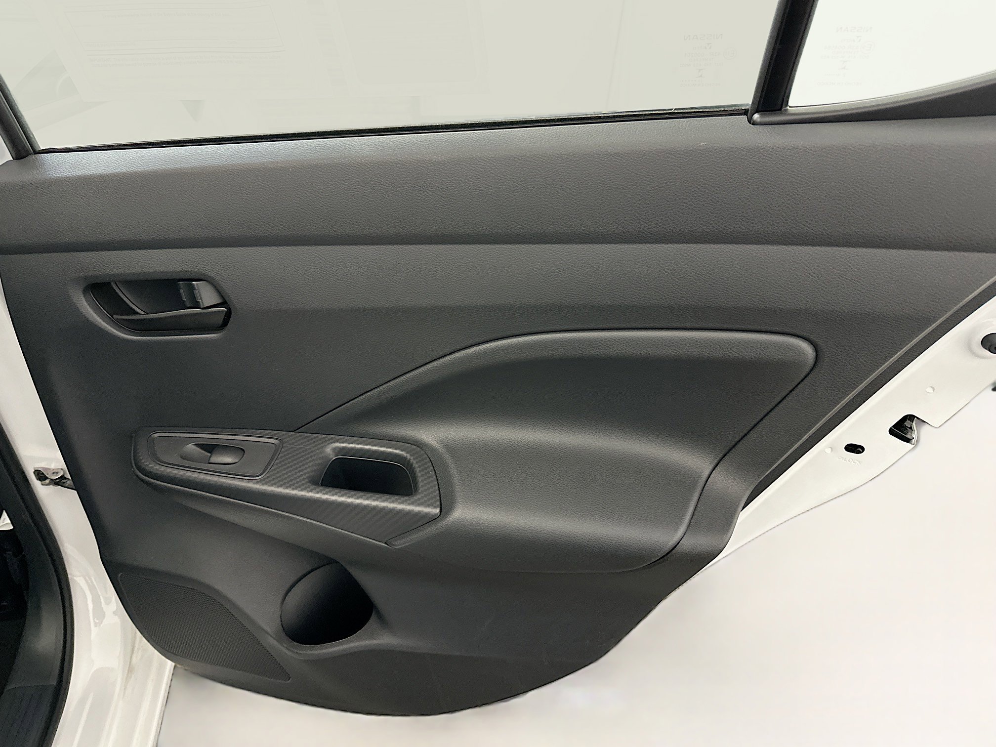 Used 2024 Nissan Versa S w/ S Plus Package image 30