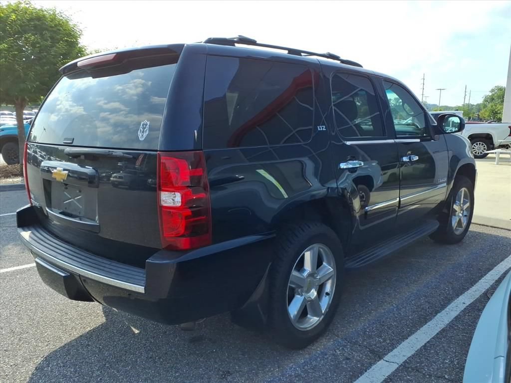Used 2013 Chevrolet Tahoe LTZ AWD/4WD image 2