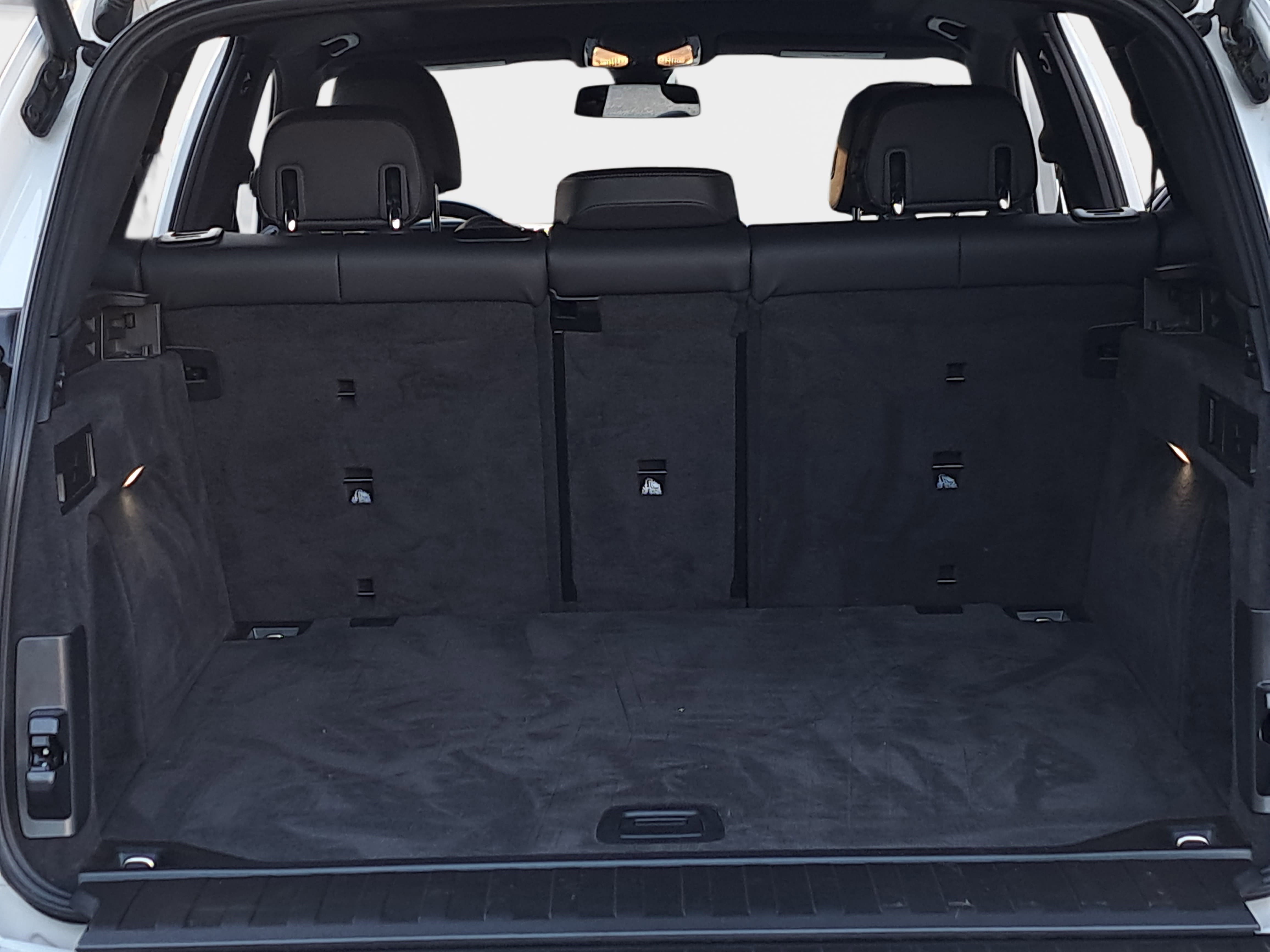 Used 2023 BMW X5 sDrive40i w/ Premium Package image 12