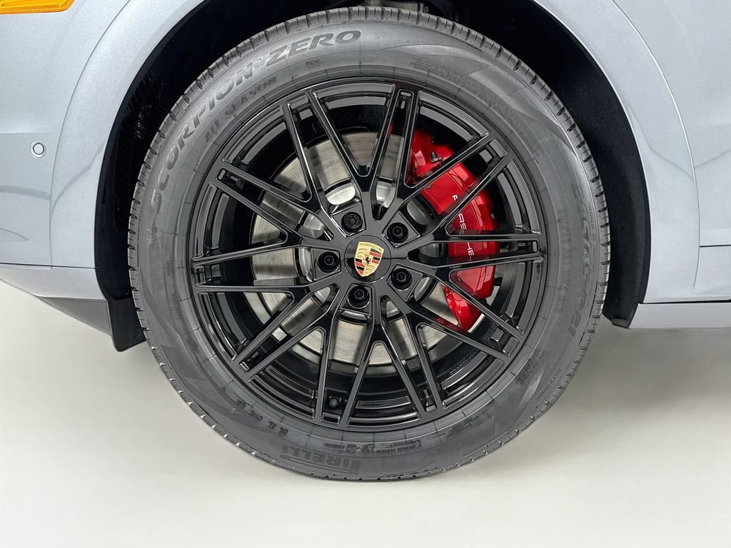 New 2026 Porsche Cayenne S AWD/4WD image 33