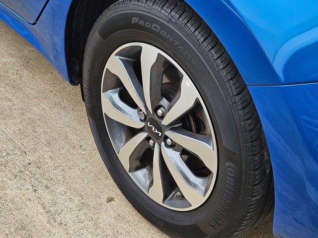 Used 2023 Kia Rio S w/ Technology Package image 11