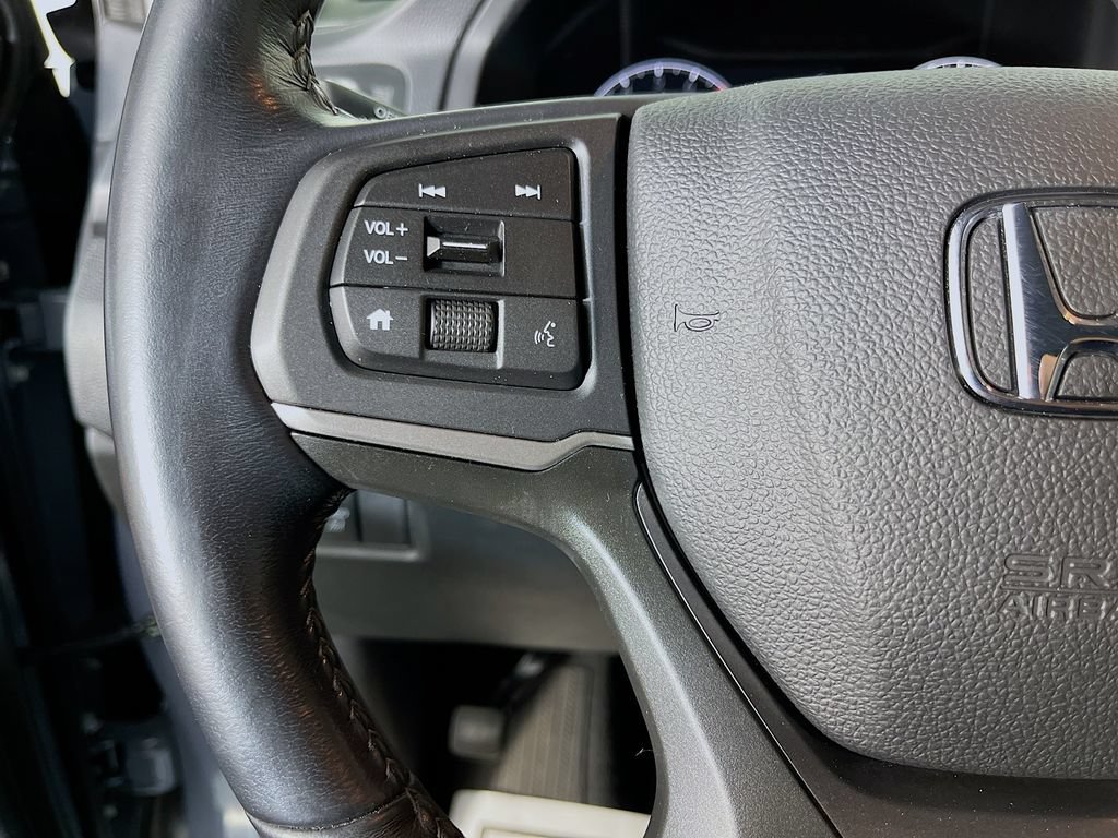 Used 2024 Honda Ridgeline Sport image 15