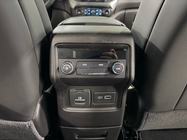 Used 2023 GMC Acadia SLT FWD image 30